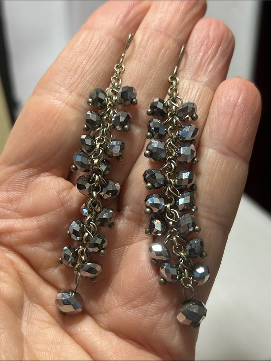 Jewelry - Faceted Gray Beads Drop Cluster Earrings — Sleek Gunmetal Shine